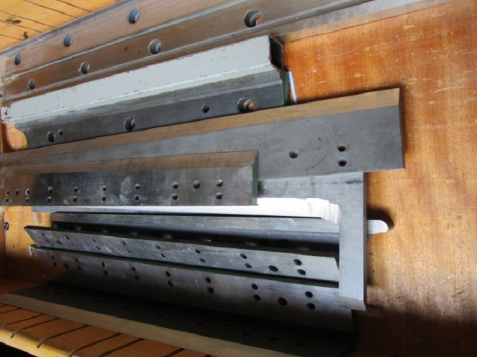 4 x ERSATZMESSERSATZ FÜR DREISCHNEIDER M.MARTINI E6 - Onderdelen voor Drukmachine: afbeelding 3 4 x ERSATZMESSERSATZ FÜR DREISCHNEIDER M.MARTINI E6 - Onderdelen voor Drukmachine: afbeelding 3