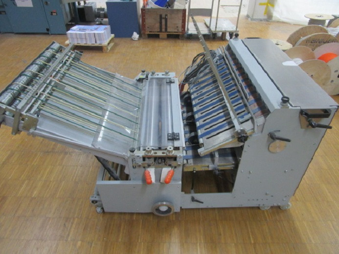 PRESSBOGENAUSLAGE DESTA BAS-FSA 800 - Vouwmachine: afbeelding 2 PRESSBOGENAUSLAGE DESTA BAS-FSA 800 - Vouwmachine: afbeelding 2