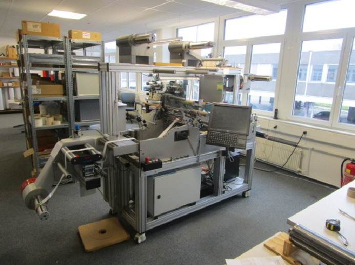 THERMOTRANSFER DRUCKSYSTEM MIT STANZE MPRINT MORLOCK LP 2000 (Drucken, Kaschieren, Stanzen) - Drukmachine: afbeelding 4 THERMOTRANSFER DRUCKSYSTEM MIT STANZE MPRINT MORLOCK LP 2000 (Drucken, Kaschieren, Stanzen) - Drukmachine: afbeelding 4