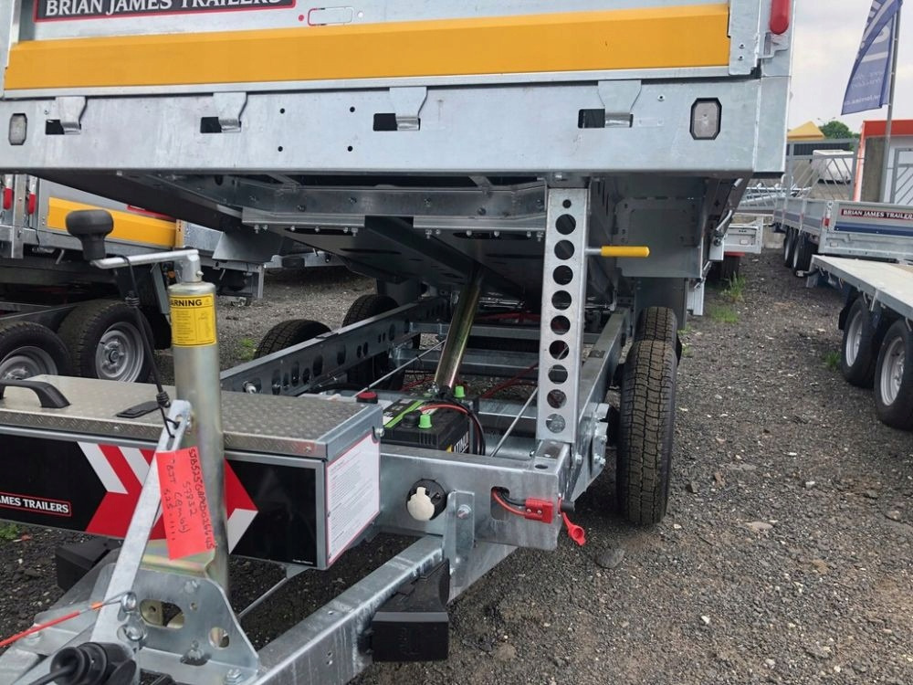 PRZYCZEPA WYWROTKA BJT CARGO TIPPER 3,6x2, 3,5T, 2 OS / BJT CARGO Tipper Trailer 3.6x2, 3.5T, 2 Axles - Kipper aanhangwagen: afbeelding 4 PRZYCZEPA WYWROTKA BJT CARGO TIPPER 3,6x2, 3,5T, 2 OS / BJT CARGO Tipper Trailer 3.6x2, 3.5T, 2 Axles - Kipper aanhangwagen: afbeelding 4