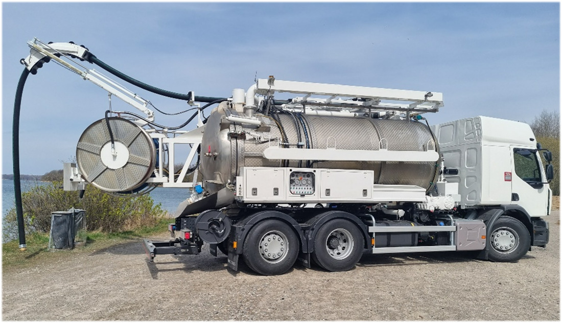 RENAULT D - Wide 6x2*4 - Vacuümwagen: afbeelding 1 RENAULT D - Wide 6x2*4 - Vacuümwagen: afbeelding 1