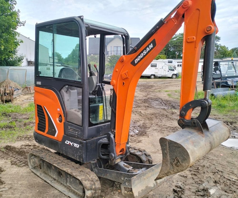 Doosan DX19 - Rupsgraafmachine: afbeelding 2 Doosan DX19 - Rupsgraafmachine: afbeelding 2