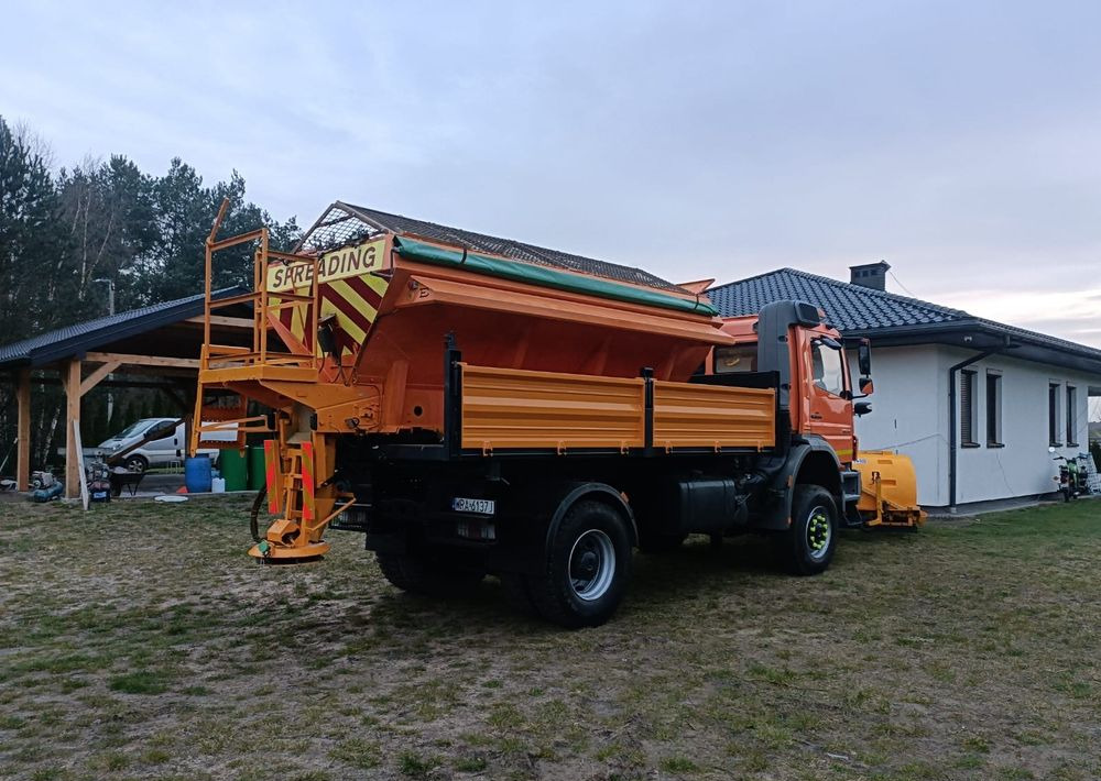 Mercedes-Benz Axor 1824 - Sneeuwruimer: afbeelding 3 Mercedes-Benz Axor 1824 - Sneeuwruimer: afbeelding 3