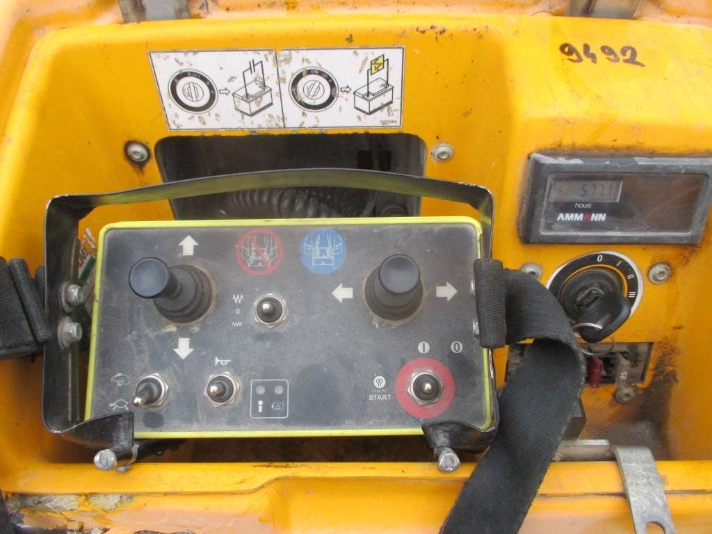 Asfaltwals Ammann ARR 1575: afbeelding 13