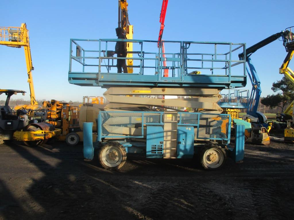 Genie GS 4390 RT - Schaarlift: afbeelding 1 Genie GS 4390 RT - Schaarlift: afbeelding 1