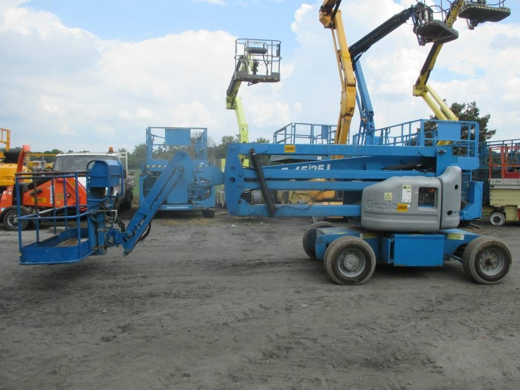Genie Z 45/25 J DC - Knikarmhoogwerker: afbeelding 2 Genie Z 45/25 J DC - Knikarmhoogwerker: afbeelding 2