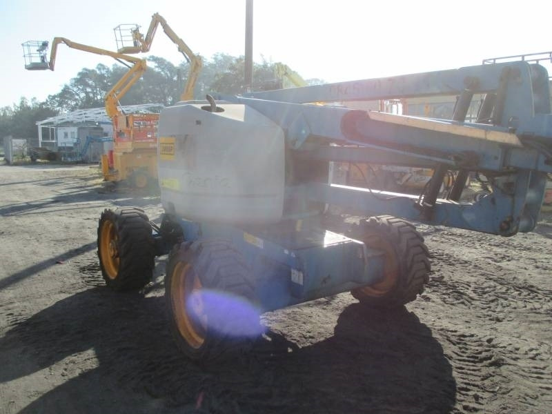 Genie Z 45/25 RT - Knikarmhoogwerker: afbeelding 4 Genie Z 45/25 RT - Knikarmhoogwerker: afbeelding 4