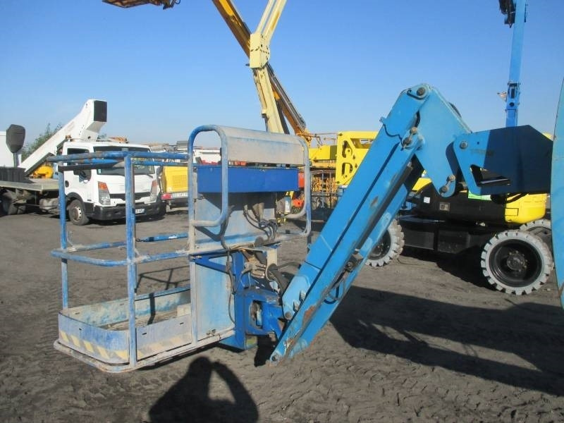 Genie Z 45/25 RT - Knikarmhoogwerker: afbeelding 4 Genie Z 45/25 RT - Knikarmhoogwerker: afbeelding 4
