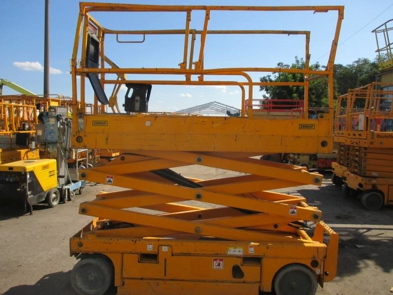 Haulotte Compact 8 - Schaarlift: afbeelding 5 Haulotte Compact 8 - Schaarlift: afbeelding 5