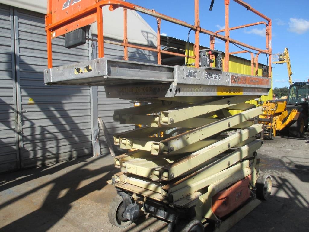 JLG 3246 ES - Schaarlift: afbeelding 2 JLG 3246 ES - Schaarlift: afbeelding 2