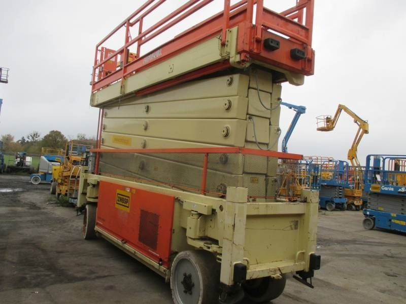 JLG Liftlux 245-12 - Schaarlift: afbeelding 5 JLG Liftlux 245-12 - Schaarlift: afbeelding 5