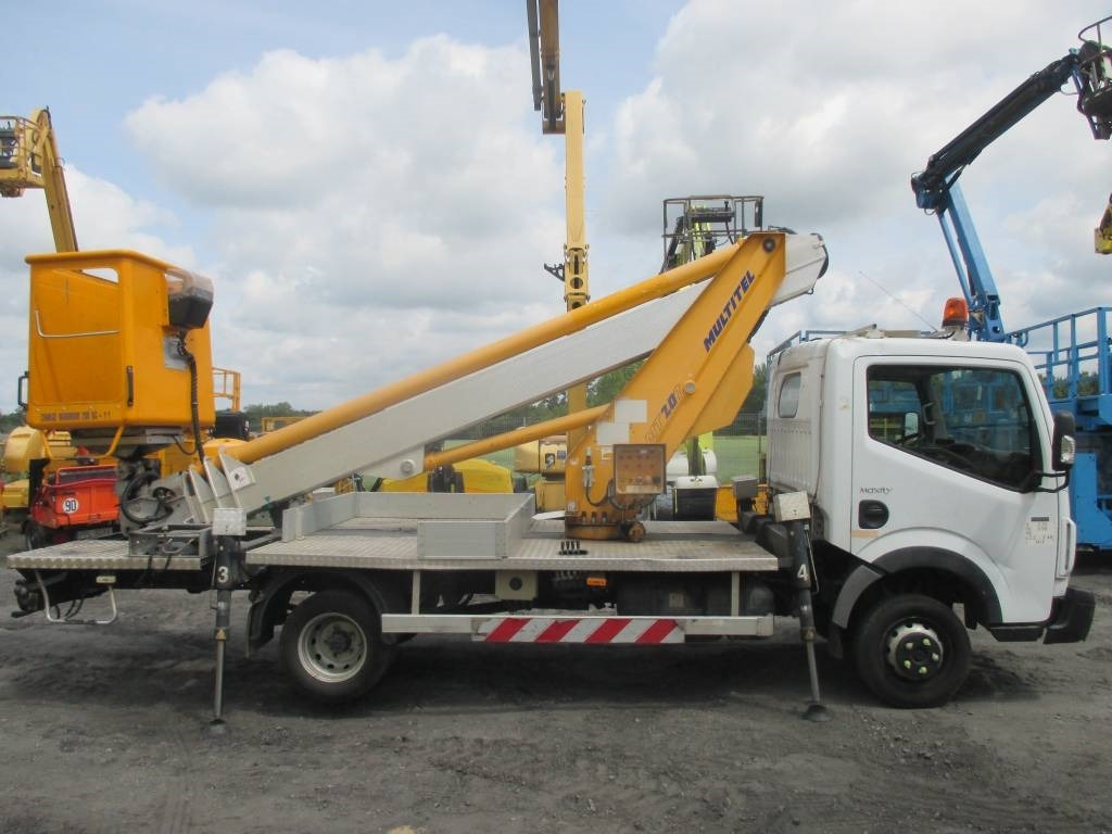 Multitel MT 202 DS - Vrachtwagen hoogwerker: afbeelding 2 Multitel MT 202 DS - Vrachtwagen hoogwerker: afbeelding 2