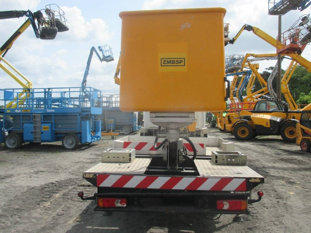 Multitel MT 202 DS  - Vrachtwagen hoogwerker: afbeelding 4 Multitel MT 202 DS  - Vrachtwagen hoogwerker: afbeelding 4