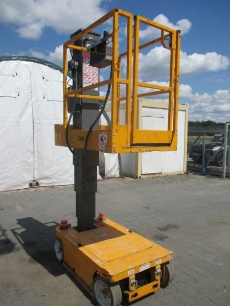 SkyJack SJ 12 - Verticale masthoogwerker: afbeelding 3 SkyJack SJ 12 - Verticale masthoogwerker: afbeelding 3