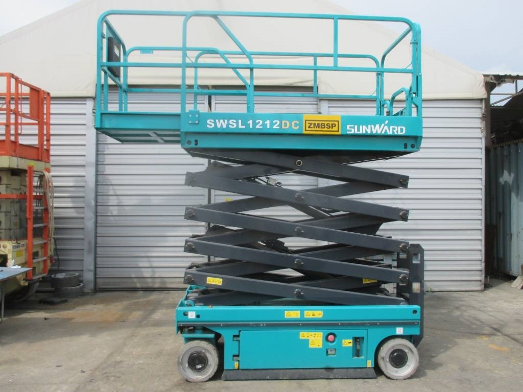 Sunward SWSL 1212 DC - Schaarlift: afbeelding 1 Sunward SWSL 1212 DC - Schaarlift: afbeelding 1