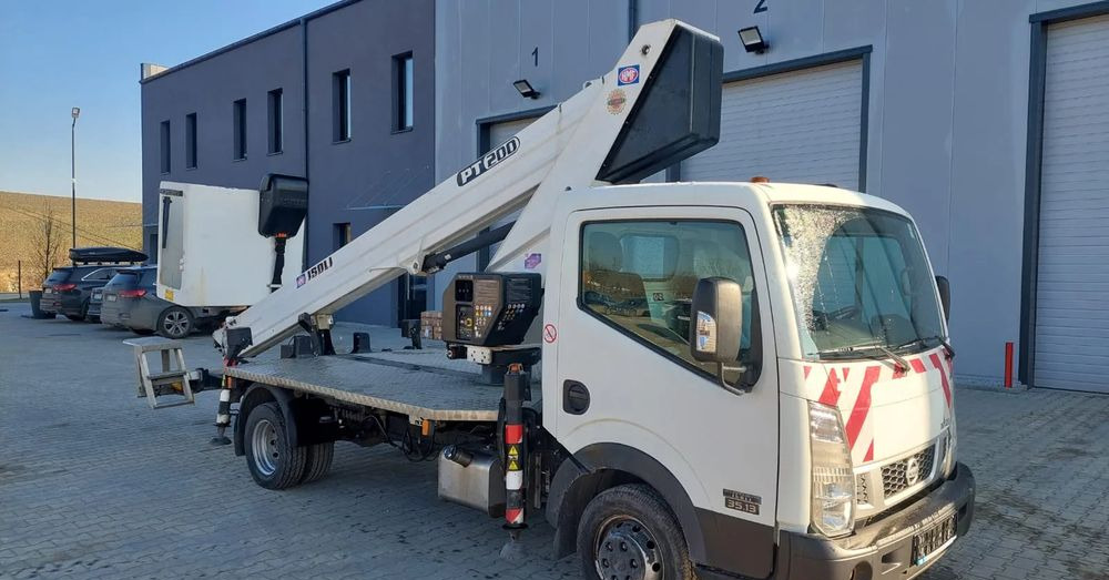 Nissan NT400 CABSTAR podnośnik koszowy ISOLI PT200 - Vrachtwagen hoogwerker: afbeelding 4 Nissan NT400 CABSTAR podnośnik koszowy ISOLI PT200 - Vrachtwagen hoogwerker: afbeelding 4