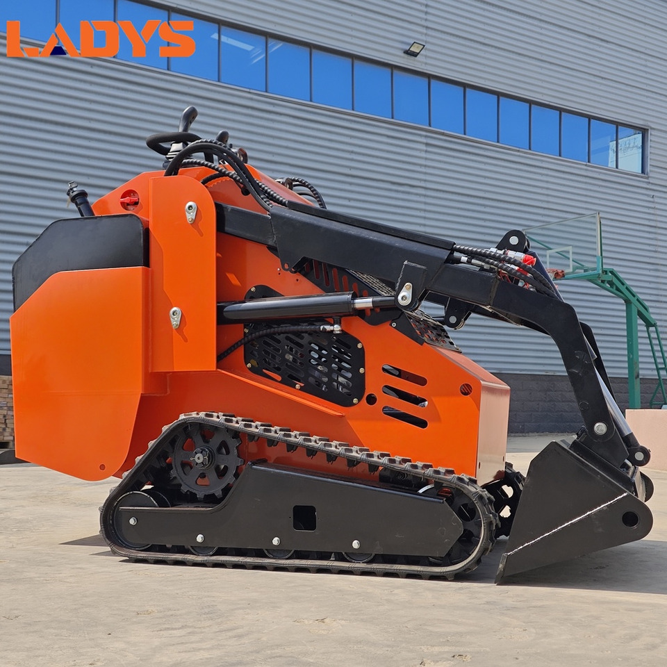 LADYS Free Shipping Mini Skid Steer Loader Compact Track Electric/Diesel Chinese Mini Skid Steer Loader For Sale With Mini Skid Steer Attachments 4 In 1 Bucket - Schranklader: afbeelding 2 LADYS Free Shipping Mini Skid Steer Loader Compact Track Electric/Diesel Chinese Mini Skid Steer Loader For Sale With Mini Skid Steer Attachments 4 In 1 Bucket - Schranklader: afbeelding 2