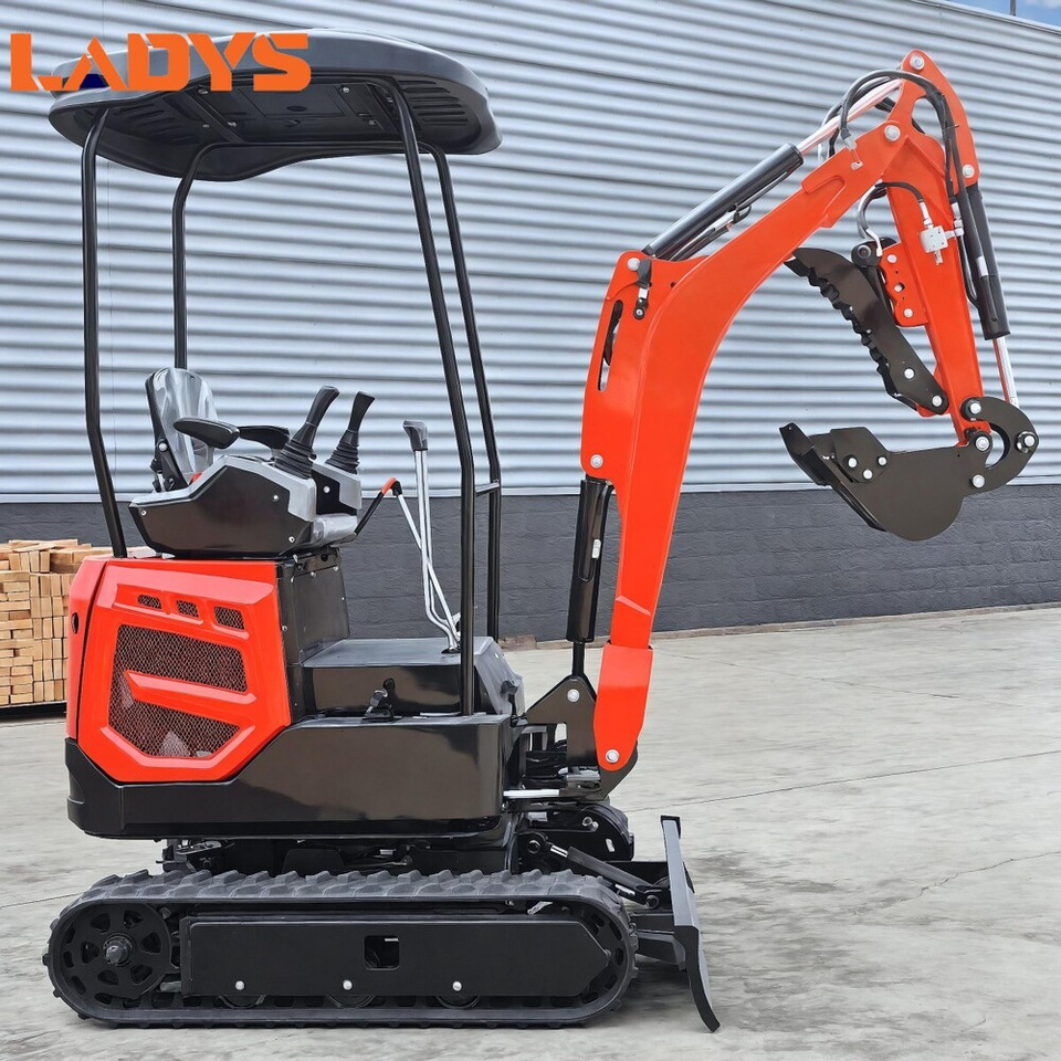 LADYS Mini Excavator Digger Miniexcavadora EPA Kubota Engine Chinese LADYS DY18 Mini Excavator For Sale With Mini Excavator Attachment Set - Minigraafmachine: afbeelding 4 LADYS Mini Excavator Digger Miniexcavadora EPA Kubota Engine Chinese LADYS DY18 Mini Excavator For Sale With Mini Excavator Attachment Set - Minigraafmachine: afbeelding 4