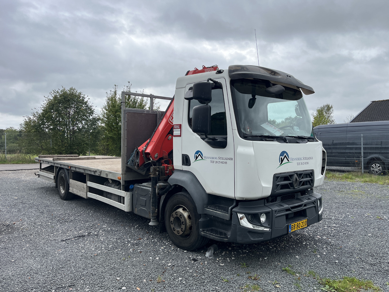 RENAULT D 16 - Kraanwagen: afbeelding 2 RENAULT D 16 - Kraanwagen: afbeelding 2