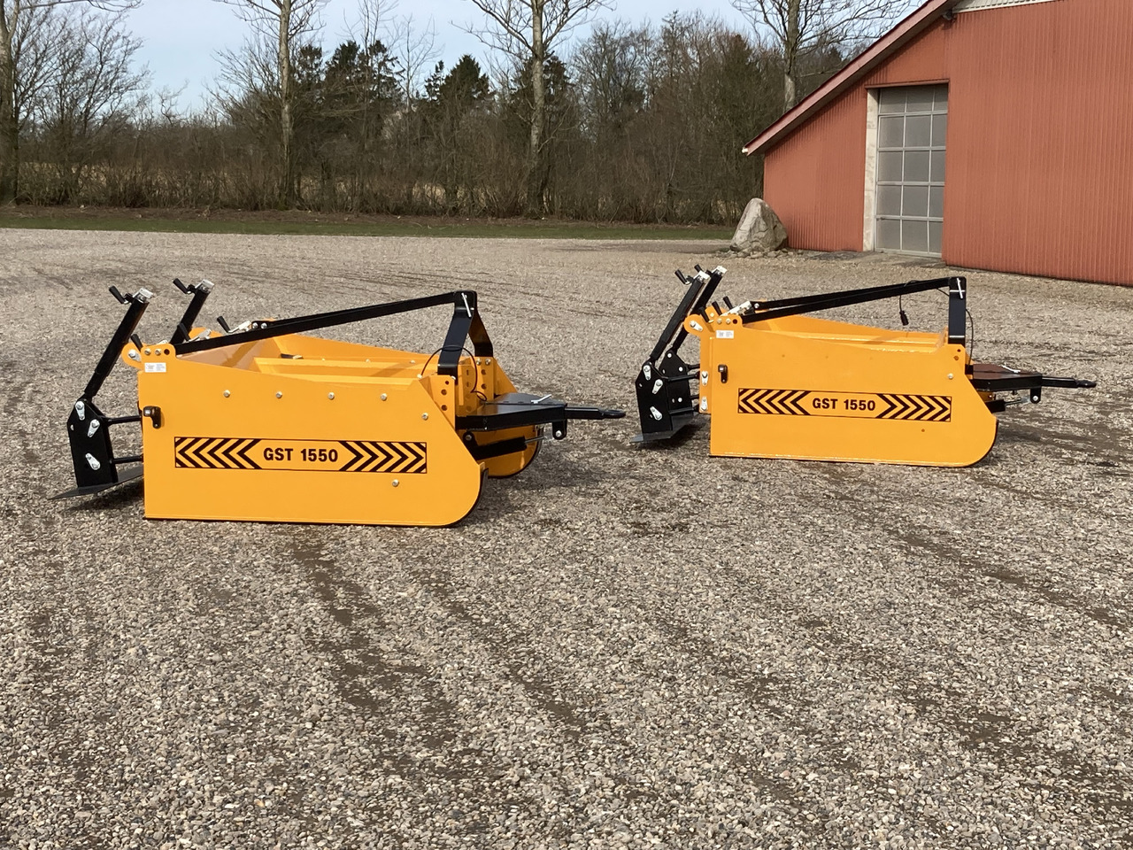 GST 1500-3000 Gravel Road leveler box laying of gravel for trucks and tractor - Scraper: afbeelding 5 GST 1500-3000 Gravel Road leveler box laying of gravel for trucks and tractor - Scraper: afbeelding 5