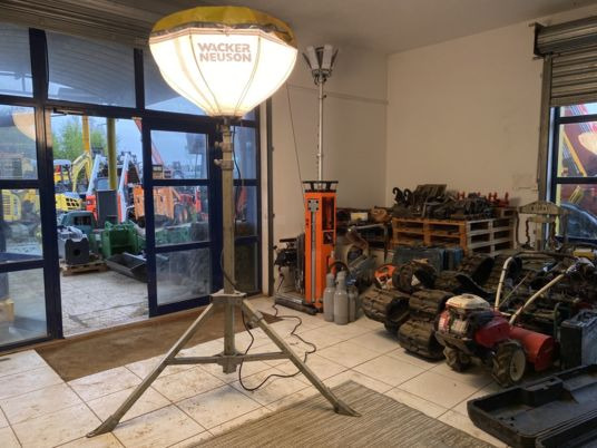 Ballon d’éclairage pour chantier - Bouwmaterieel: afbeelding 1 Ballon d’éclairage pour chantier - Bouwmaterieel: afbeelding 1