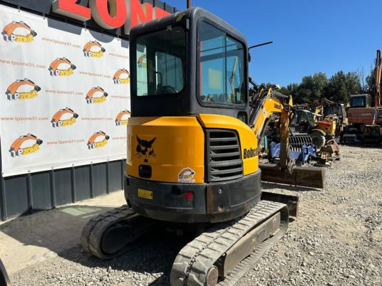 Bobcat E26 Cabine à 20500 € HT - Minigraafmachine: afbeelding 3 Bobcat E26 Cabine à 20500 € HT - Minigraafmachine: afbeelding 3