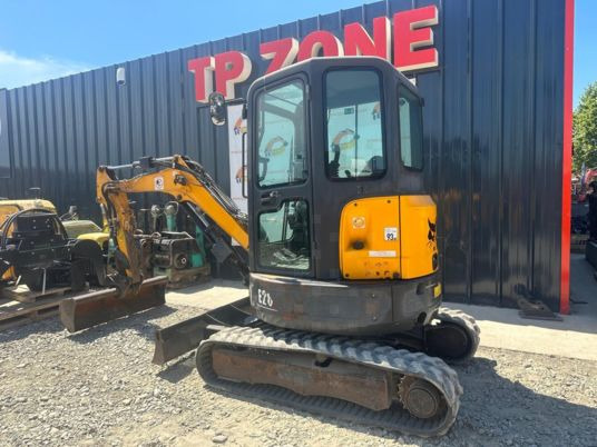 Bobcat E26 cabine a 21500 € HT - Minigraafmachine: afbeelding 2 Bobcat E26 cabine a 21500 € HT - Minigraafmachine: afbeelding 2