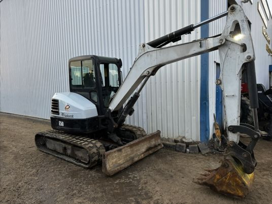 Bobcat E50 à 24900 € HT - Minigraafmachine: afbeelding 3 Bobcat E50 à 24900 € HT - Minigraafmachine: afbeelding 3