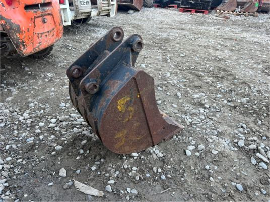 Godet de terrassement jcb - 550€ NET - Graafbak: afbeelding 5 Godet de terrassement jcb - 550€ NET - Graafbak: afbeelding 5