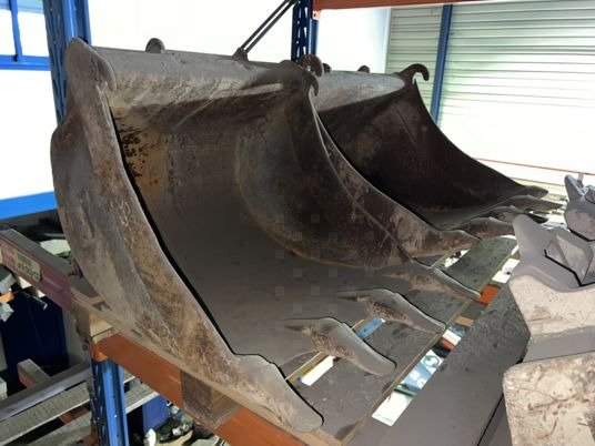 Godet terrassement Arden QA10 - QA11 - Graafbak: afbeelding 2 Godet terrassement Arden QA10 - QA11 - Graafbak: afbeelding 2