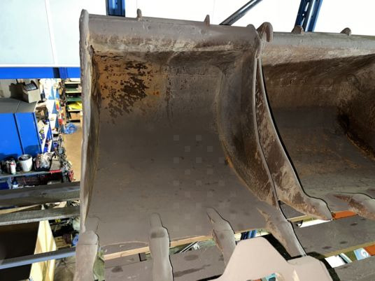 Godet terrassement Arden QA10 - QA11 - Graafbak: afbeelding 1 Godet terrassement Arden QA10 - QA11 - Graafbak: afbeelding 1