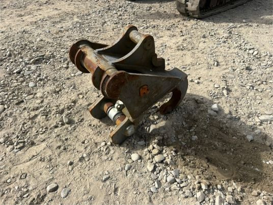 Kit de réversibilité godet M4 - Snelwissel voor Bouwmachine: afbeelding 2 Kit de réversibilité godet M4 - Snelwissel voor Bouwmachine: afbeelding 2
