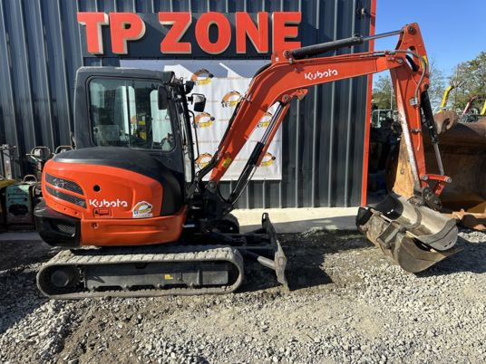 Kubota KX042-4 Luxe à 29500 € HT - Minigraafmachine: afbeelding 1 Kubota KX042-4 Luxe à 29500 € HT - Minigraafmachine: afbeelding 1
