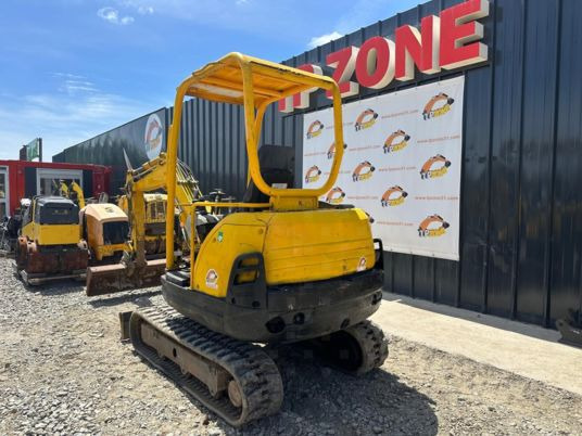 Kubota KX61-3 à 18500 € HT - Minigraafmachine: afbeelding 4 Kubota KX61-3 à 18500 € HT - Minigraafmachine: afbeelding 4