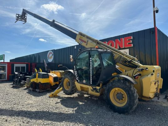New Holland LM1745 - 17M - 4T5 à 29900 € HT - Verreiker: afbeelding 2 New Holland LM1745 - 17M - 4T5 à 29900 € HT - Verreiker: afbeelding 2