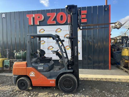 Toyota Tonero 35 à 19900 Euros HT - LPG heftruck: afbeelding 3 Toyota Tonero 35 à 19900 Euros HT - LPG heftruck: afbeelding 3