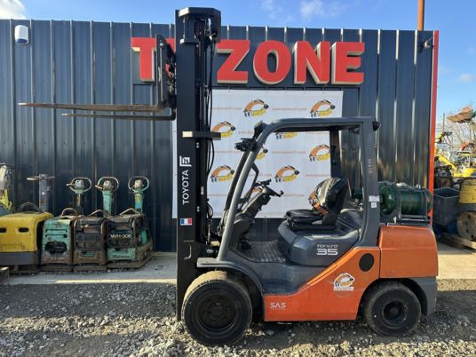 Toyota Tonero 35 à 19900 Euros HT - LPG heftruck: afbeelding 4 Toyota Tonero 35 à 19900 Euros HT - LPG heftruck: afbeelding 4