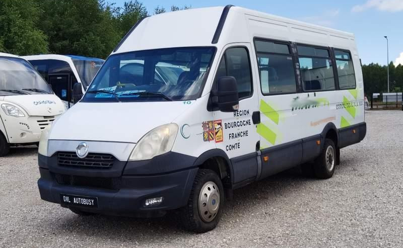 Iveco Daily 23 miejsca, KLIMA, WEBASTO - Minibus, Personenvervoer: afbeelding 2 Iveco Daily 23 miejsca, KLIMA, WEBASTO - Minibus, Personenvervoer: afbeelding 2