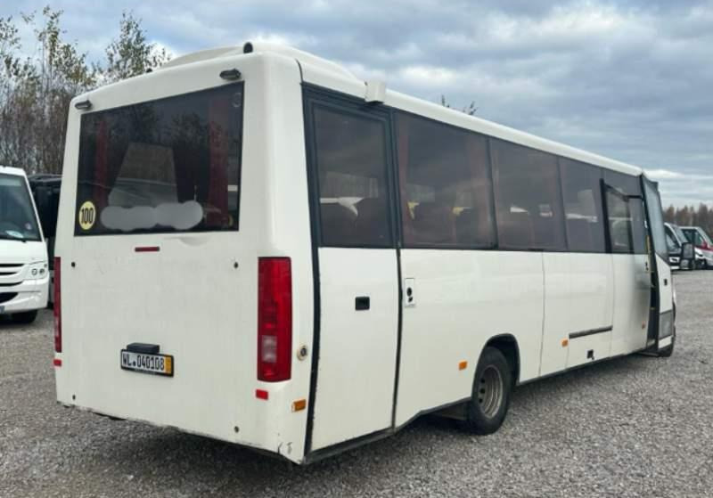 Iveco Daily Kutsenits 2011 Rossero, Prodig - Minibus, Personenvervoer: afbeelding 4 Iveco Daily Kutsenits 2011 Rossero, Prodig - Minibus, Personenvervoer: afbeelding 4