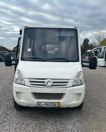 Iveco Daily Kutsenits 2011 Rossero, Prodig - Minibus, Personenvervoer: afbeelding 3 Iveco Daily Kutsenits 2011 Rossero, Prodig - Minibus, Personenvervoer: afbeelding 3