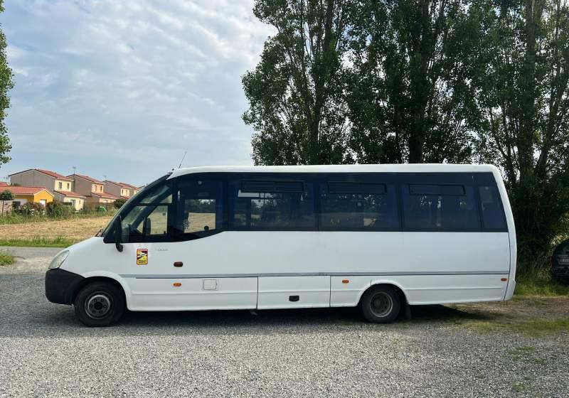 Iveco Indcar Wing euro 5 - Streekbus: afbeelding 2 Iveco Indcar Wing euro 5 - Streekbus: afbeelding 2