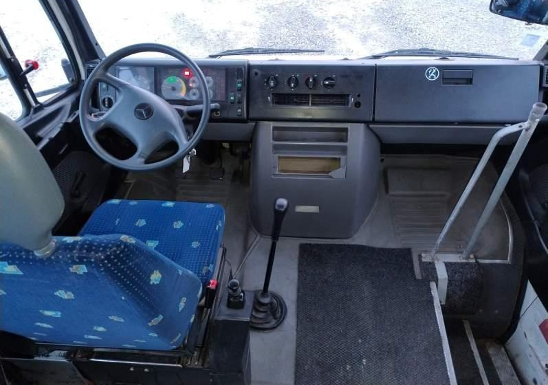 Mercedes-Benz VARIO *klimatyzacja* 39 miejsc - Streekbus: afbeelding 3 Mercedes-Benz VARIO *klimatyzacja* 39 miejsc - Streekbus: afbeelding 3