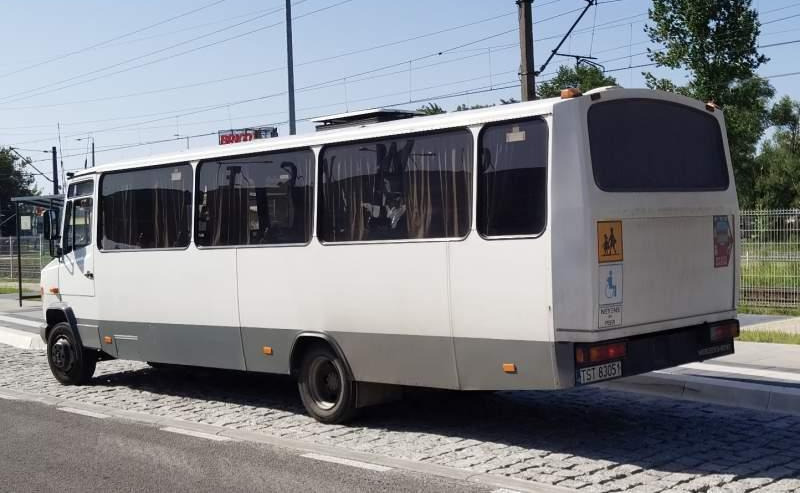 Mercedes-Benz Vario 814D 38+12 - Streekbus: afbeelding 2 Mercedes-Benz Vario 814D 38+12 - Streekbus: afbeelding 2