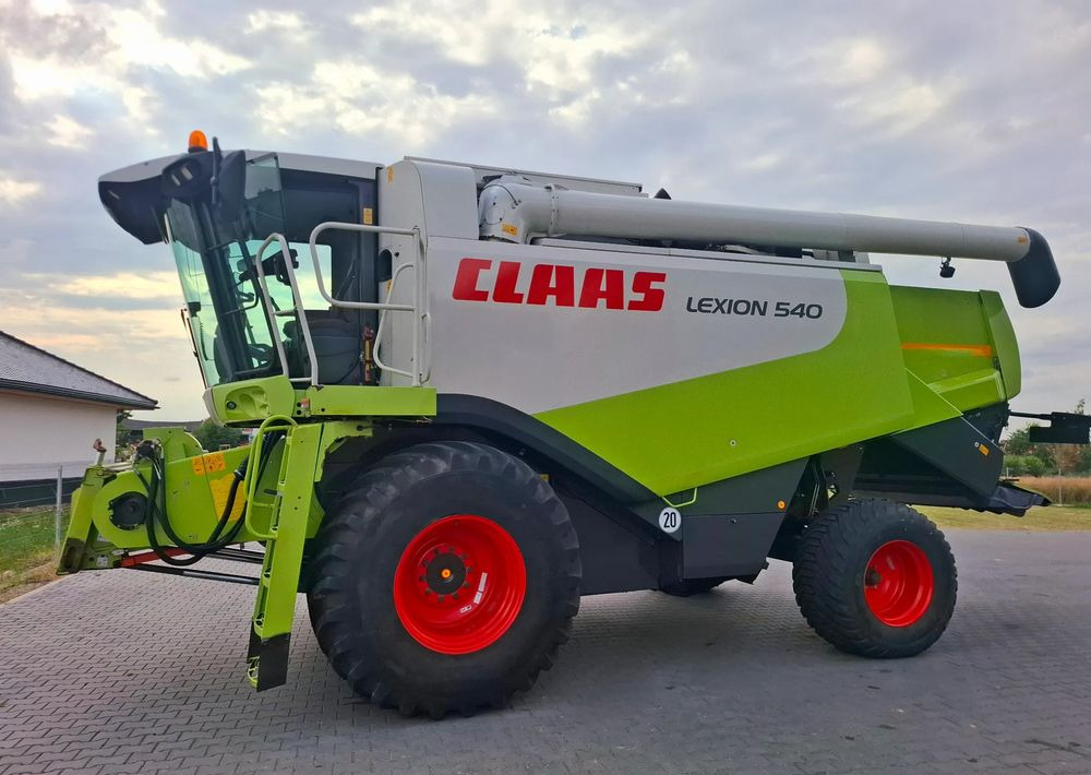 Claas Lexion 540 heder 6.6 m, Nie Malowany, Stan Bardzo Dobry - Maaidorser: afbeelding 5 Claas Lexion 540 heder 6.6 m, Nie Malowany, Stan Bardzo Dobry - Maaidorser: afbeelding 5