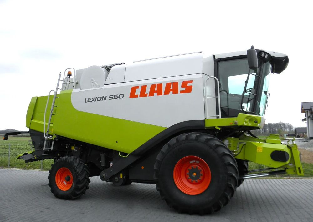 Claas Lexion 550 2008 Rok, Nowsza Wersja, Nie Malowany, Stan Idealny - Maaidorser: afbeelding 2 Claas Lexion 550 2008 Rok, Nowsza Wersja, Nie Malowany, Stan Idealny - Maaidorser: afbeelding 2