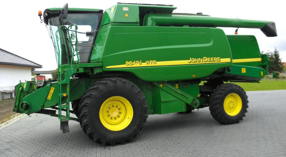 John Deere WTS 9640i 2006 Rok , Nowsza Wersja, heder,6,7m, Greenstar, Nie Malowany, Stan Bardzo Dobry - Maaidorser: afbeelding 1 John Deere WTS 9640i 2006 Rok , Nowsza Wersja, heder,6,7m, Greenstar, Nie Malowany, Stan Bardzo Dobry - Maaidorser: afbeelding 1