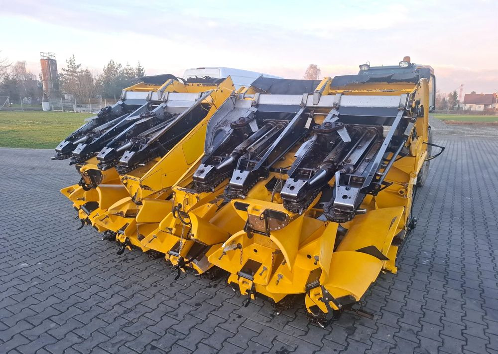 New Holland Przystawka Do Kukurydzy New Holland 8-75 8 rzedowa, 2013 Rok, Nie mlaowana, Stan Idealny - Maiskolvenplukker: afbeelding 3 New Holland Przystawka Do Kukurydzy New Holland 8-75 8 rzedowa, 2013 Rok, Nie mlaowana, Stan Idealny - Maiskolvenplukker: afbeelding 3