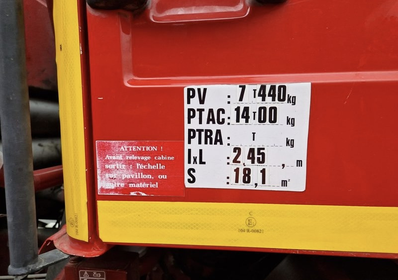 Leasing RENAULT M210 4x4 FPT HR 3500L RENAULT M210 4x4 FPT HR 3500L: afbeelding 21