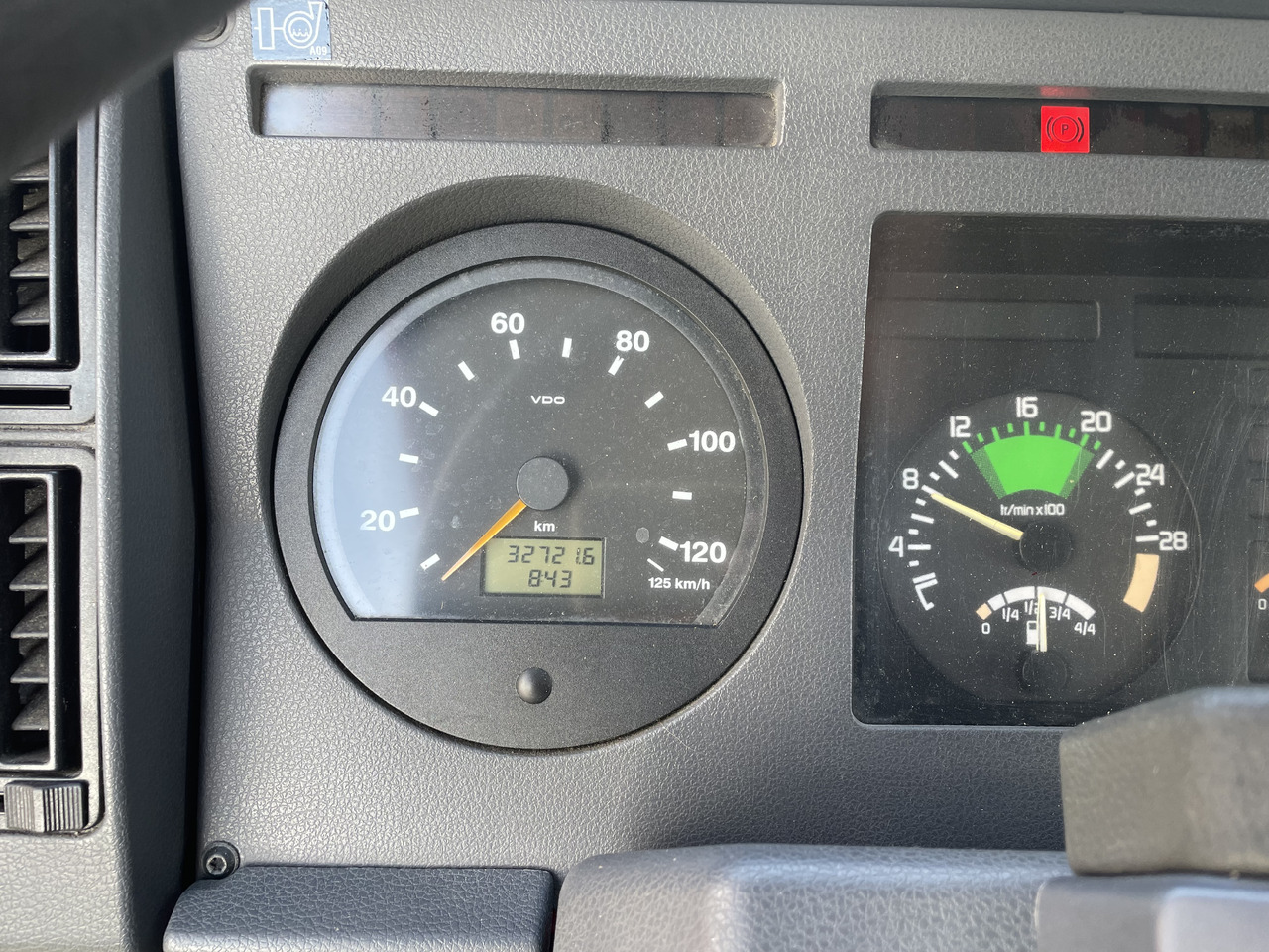 Leasing Renault Midliner m210 fpt fourgon pompe tonne Renault Midliner m210 fpt fourgon pompe tonne: afbeelding 12