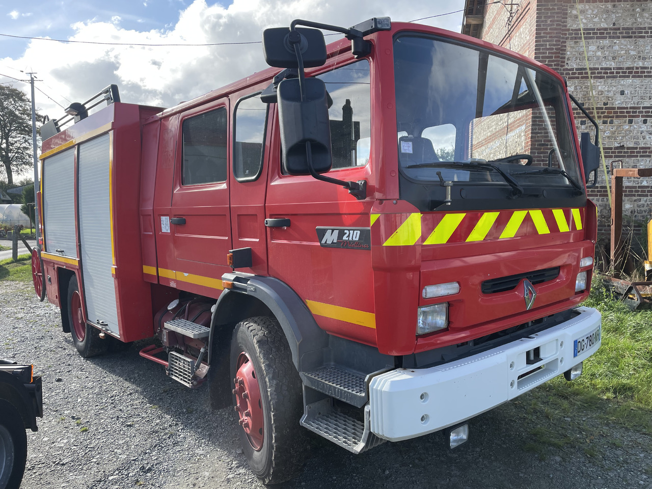 Renault Midliner m210 fpt fourgon pompe tonne - Brandweerwagen: afbeelding 2 Renault Midliner m210 fpt fourgon pompe tonne - Brandweerwagen: afbeelding 2